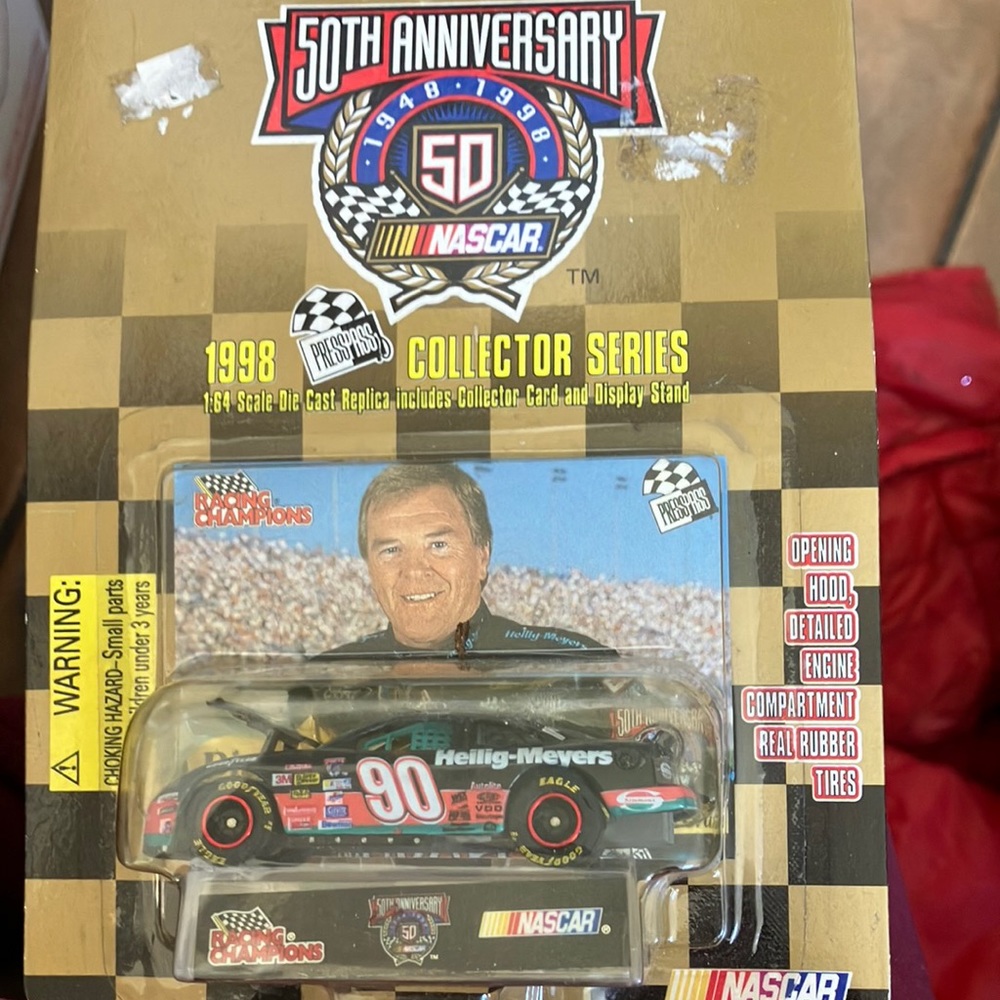 FINAL MARKDOWN Number 90 nascar collector car